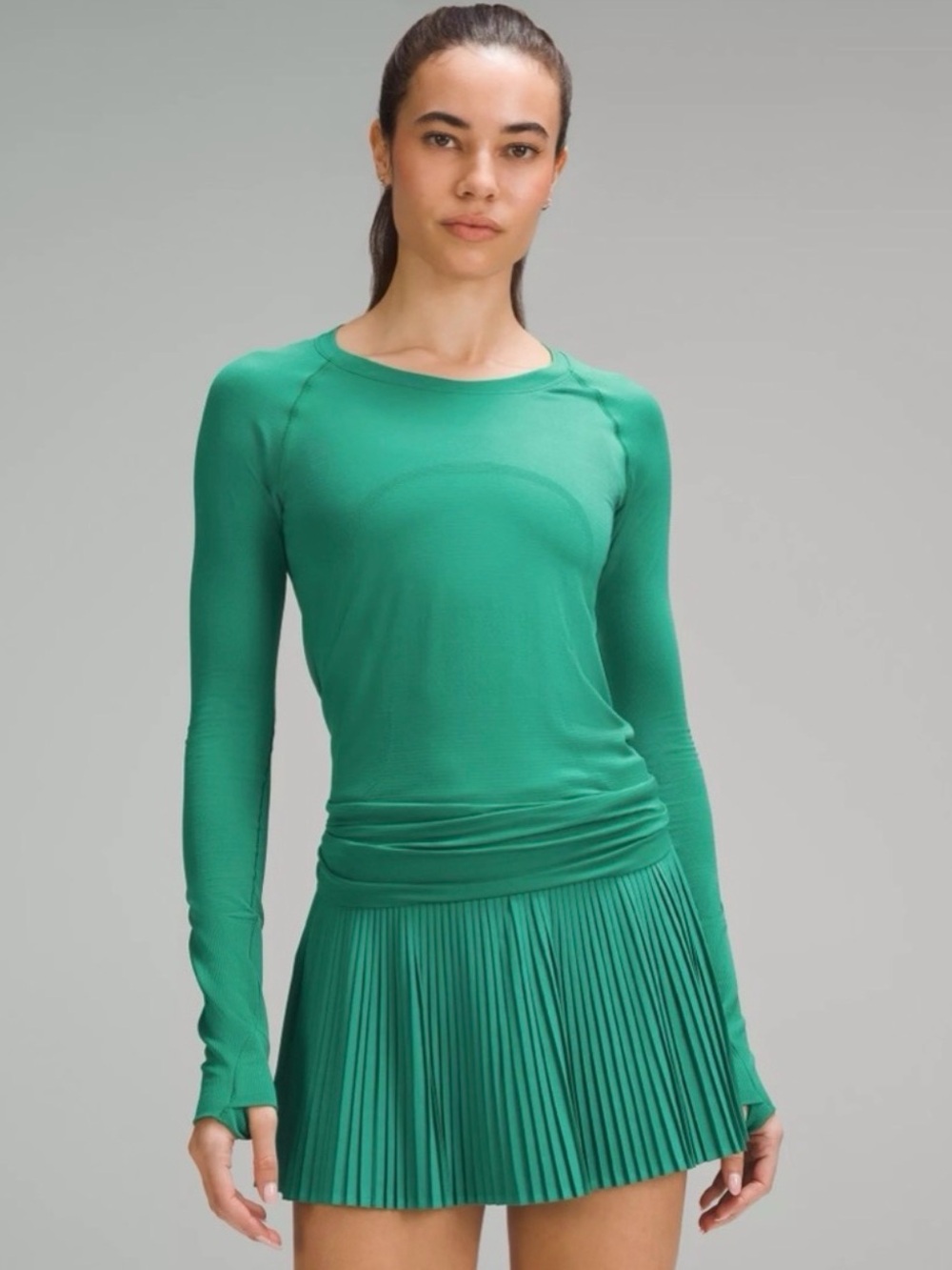 Green Long Sleeve Athletic Top Swiftly Tech Long-Sleeve Shirt 
Waist Length